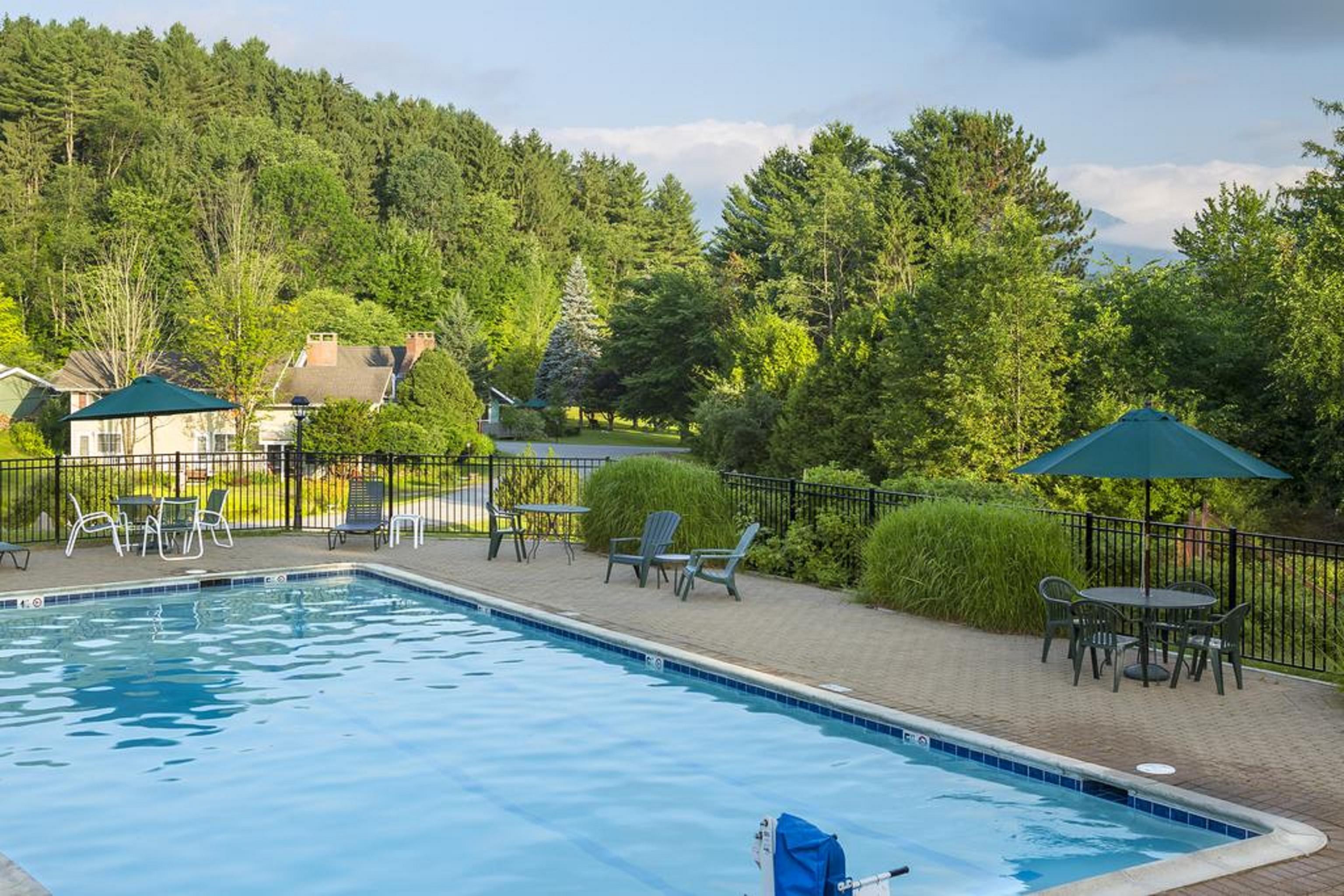 Bluebird Cady Hill Lodge Stowe Exteriör bild