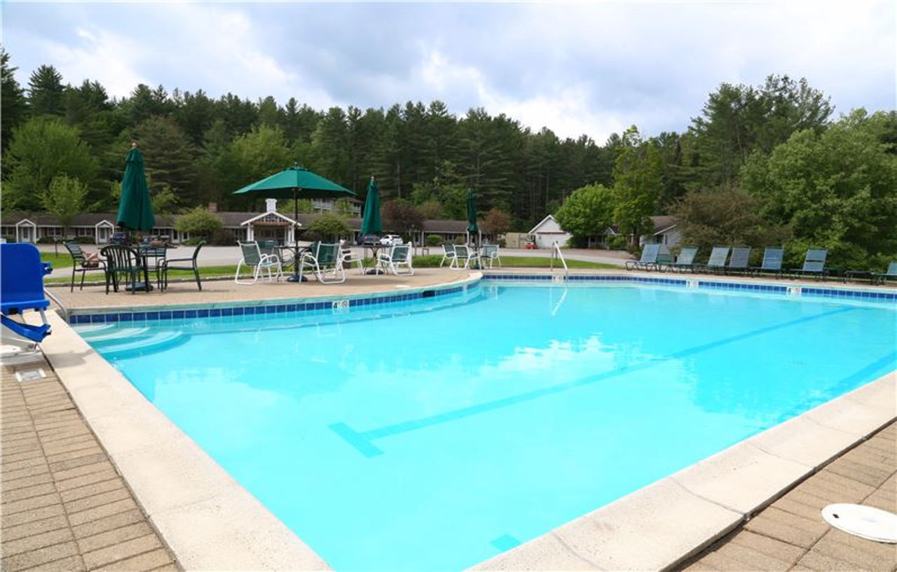 Bluebird Cady Hill Lodge Stowe Exteriör bild
